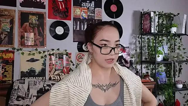 OdetteBiddy — Freechat on StripChat