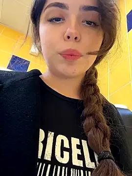 Freechat pantyless on StripChat