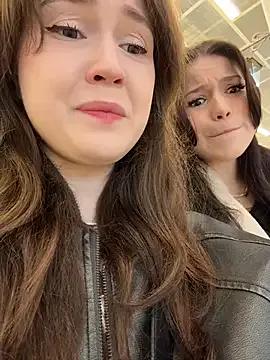 Peachy_Dream — i open door naked every 22 tk