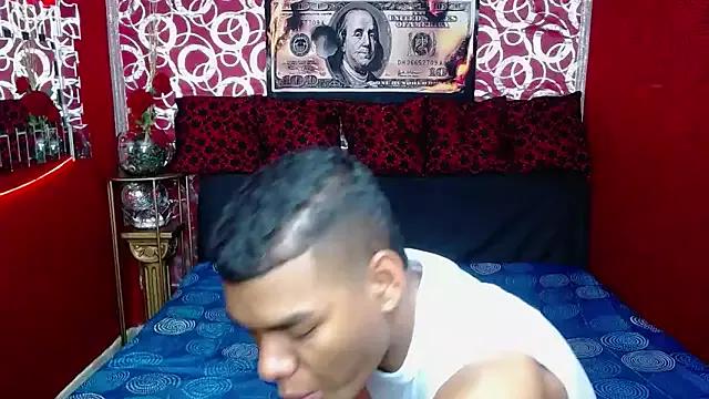 Freechat PEINBOYS on StripChat