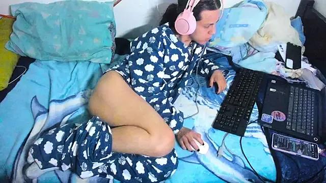 Freechat Petite-Goth on StripChat