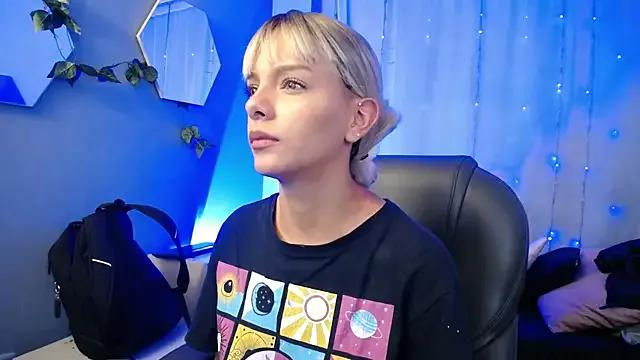 Freechat peyton_golden1 on StripChat