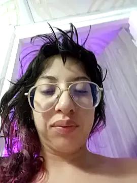 Piafisher1 on StripChat