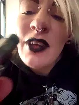 PinkTheHawk on StripChat