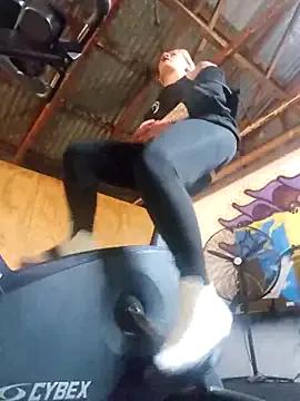 StripChat PinkTheHawk is Freechat PinkTheHawk — Beer bottle squirt