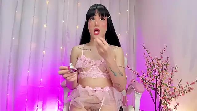 Pinkyrosse on StripChat