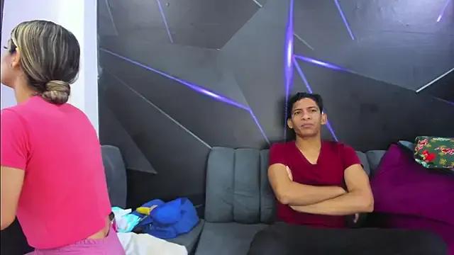 playsgirlhot on StripChat