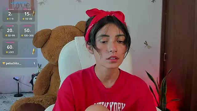 princessluna_19 on StripChat