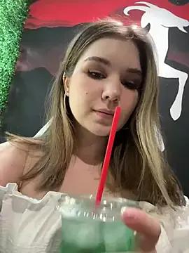 PumaShyXD on StripChat