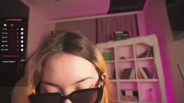 Pussy_Dream on StripChat