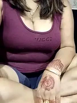 QueenHaryanaa on StripChat