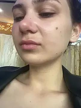 QuitieLia on StripChat