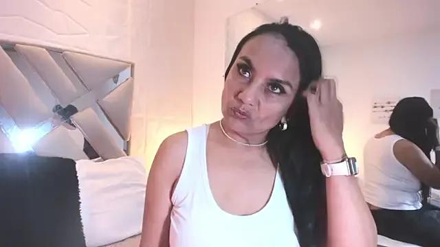 raquell_moore on StripChat