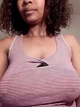 realsquirter on StripChat