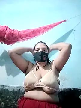 Ripa- — Boobs show