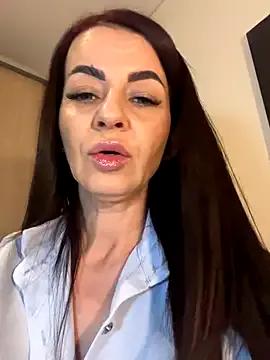 Freechat Roxanne_Skye on StripChat