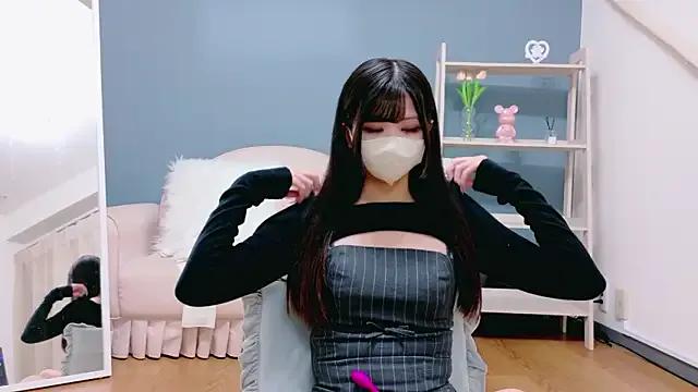 Ruru-shuv on StripChat