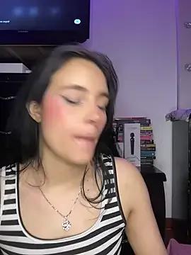 salome_polaniiee on StripChat