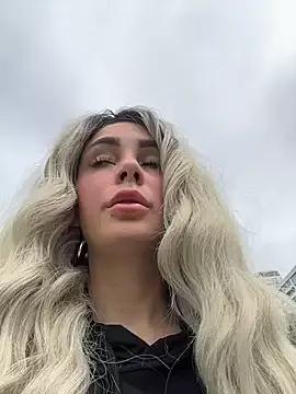 SandraCarter on StripChat