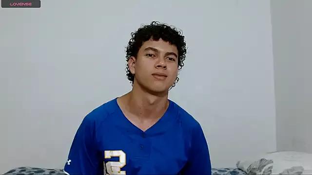 Santy_Stump on StripChat