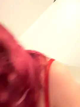 Saphyra_Secret on StripChat