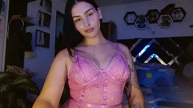 SarithaBunny on StripChat