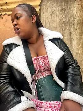 SEXYBOOBS21D on StripChat