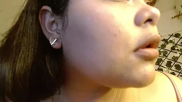 sexychubby___ on StripChat