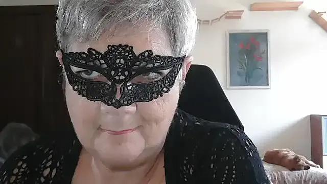 simona60 on StripChat