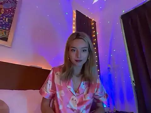 SirenaBelle on StripChat