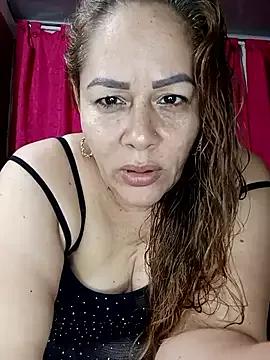 SluttyMilf79 on StripChat