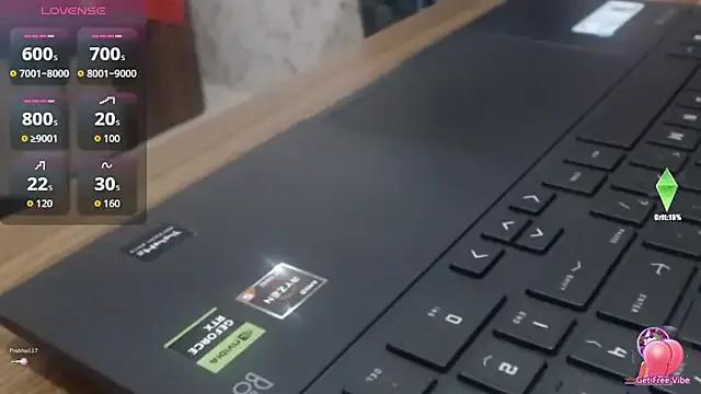 snow_white123 on StripChat