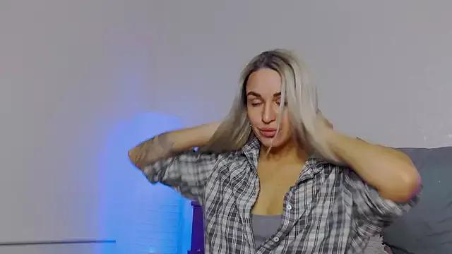 SofiJames on StripChat