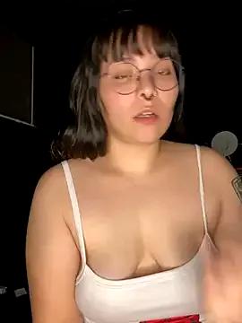 Group Solo_yoss on StripChat