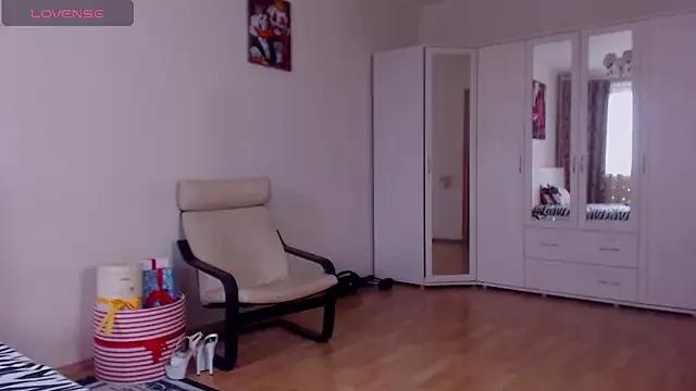 Private Sonja_Stripper_Ray on StripChat