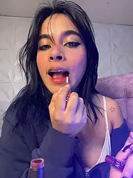 Sophie_wyld — Fuck pussy + lush in ass