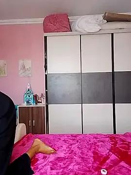 StarBarbiee on StripChat