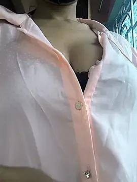 Starling_Zara on StripChat