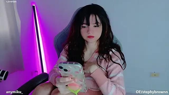 stephybrown on StripChat