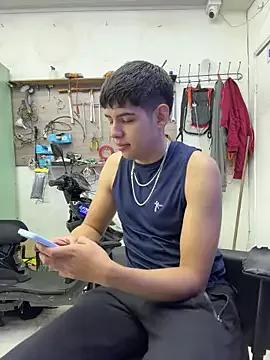 StripChat Stick_ledom is Freechat Stick_ledom — nail file x8