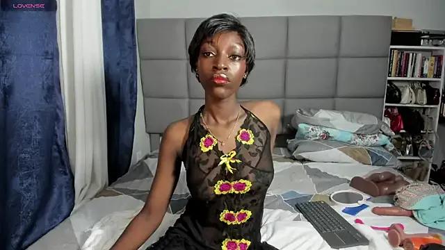 suhaila_suus on StripChat