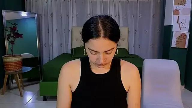 sweet_ahinara on StripChat