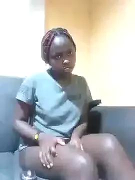 Sweetcecie01 on StripChat