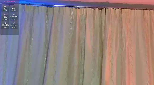 sweetie_pie78 on StripChat