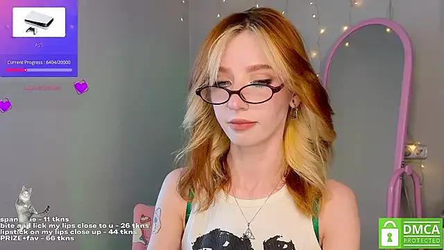 sweetuniporn on StripChat