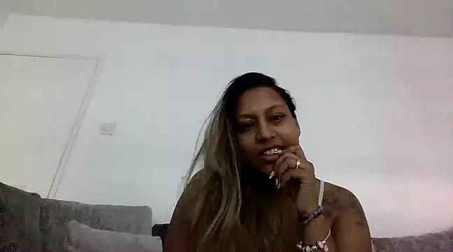 TEMPTING-TAMMY on StripChat