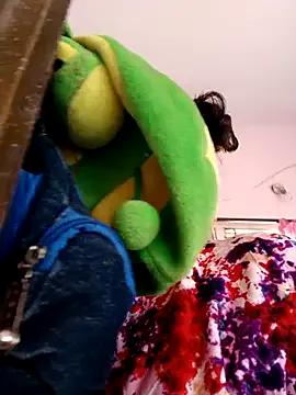 thanusi_2 — Freechat on StripChat