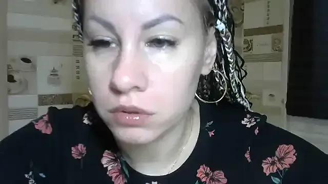 Freechat TherestlessKitty on StripChat