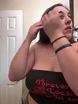 Freechat ThicBunz on StripChat