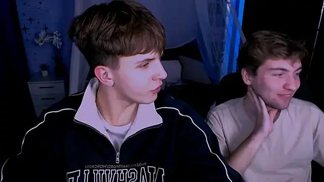 travis_wolf_ — Freechat on StripChat